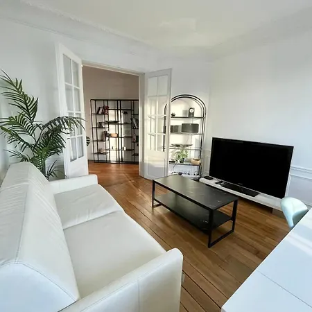 Seine Apartmán Nanterre